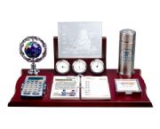 高檔紅木（亞光）臺(tái)歷