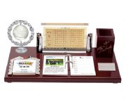 高檔紅木（亮光）臺歷