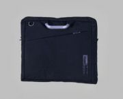 極簡(jiǎn)商務(wù)電腦包